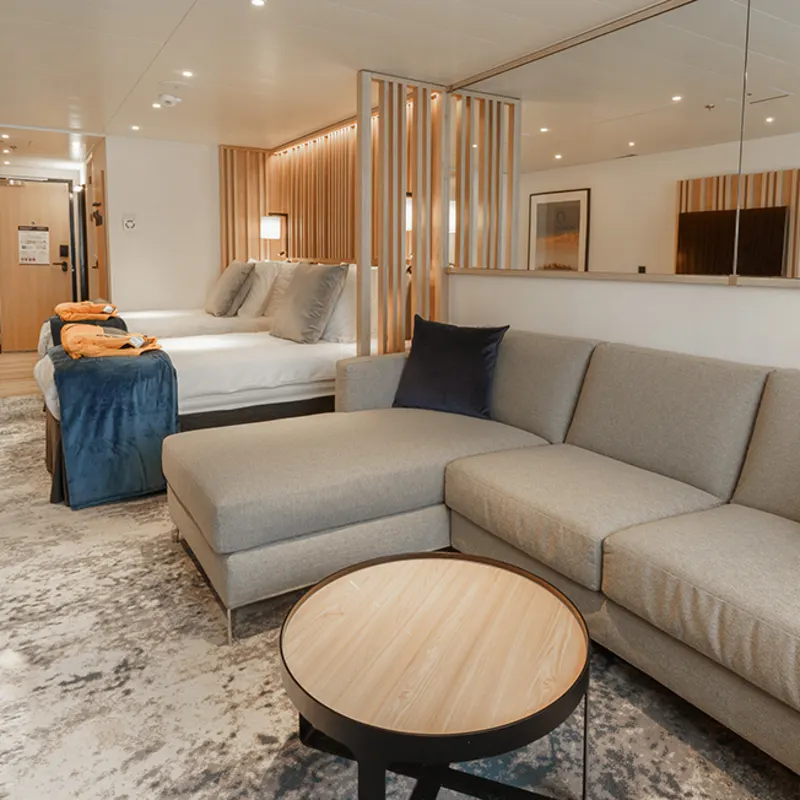 Explorer Suite - Ultramarine - Quark Expeditions - Antarctic Cruises