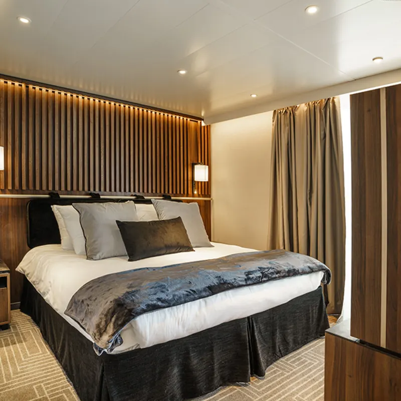 Terrace Suite - Ultramarine - Quark Expeditions